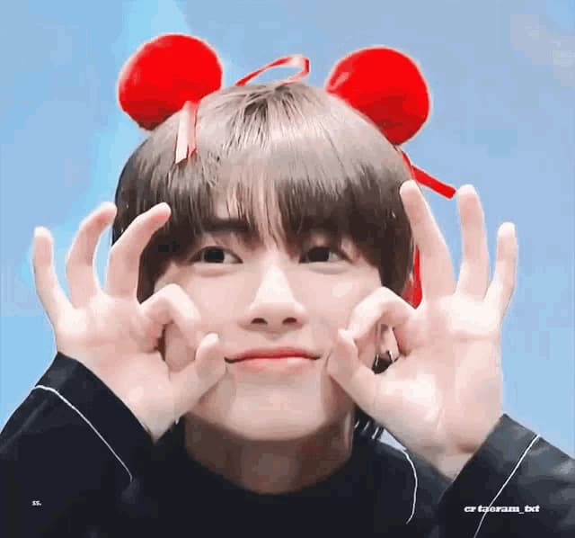 Taehyun(TXT) thumbnail
