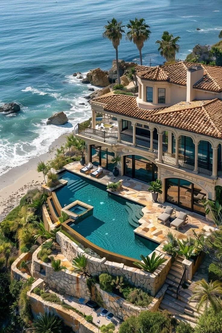 Create your story in this mansion thumbnail