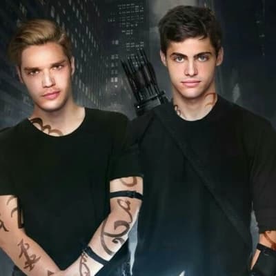 Alec Lightwood y Jace Wayland thumbnail