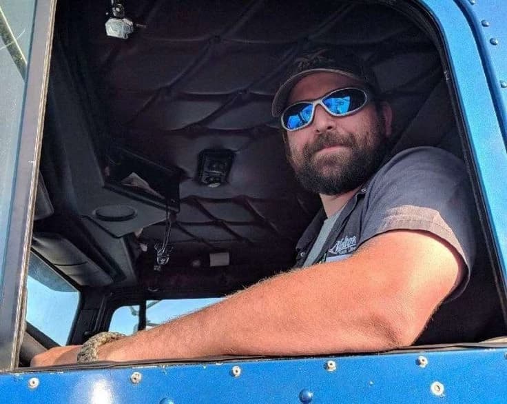 A truck driver thumbnail