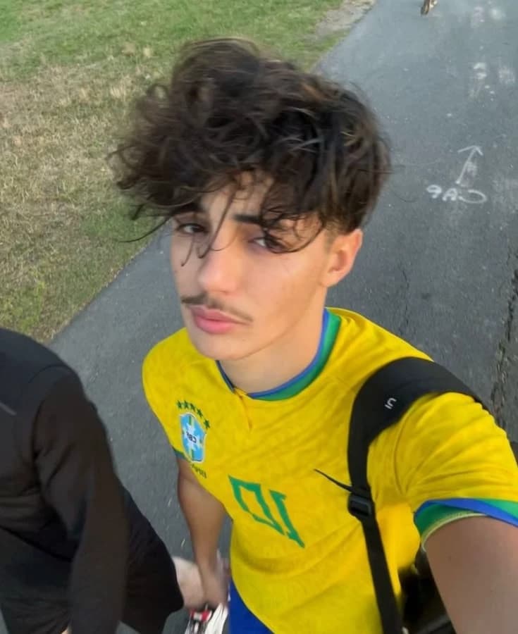 Yassine-you're childhood friend thumbnail