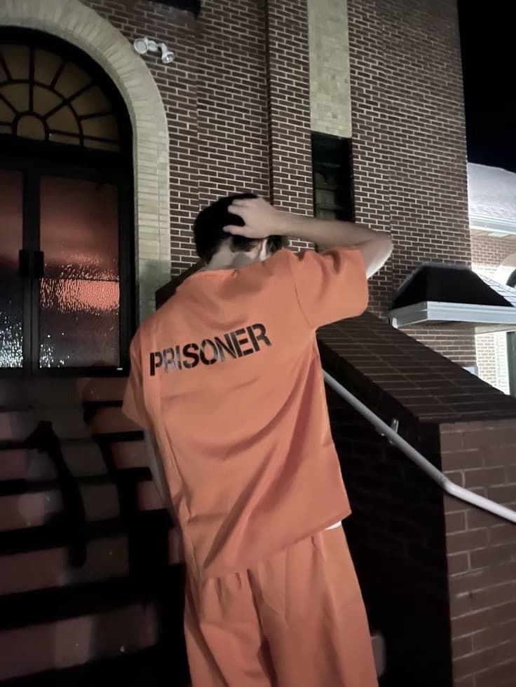 Prison thumbnail