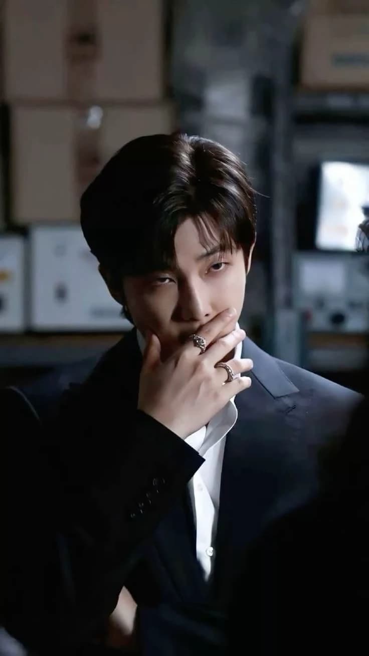 Kim Namjoon thumbnail