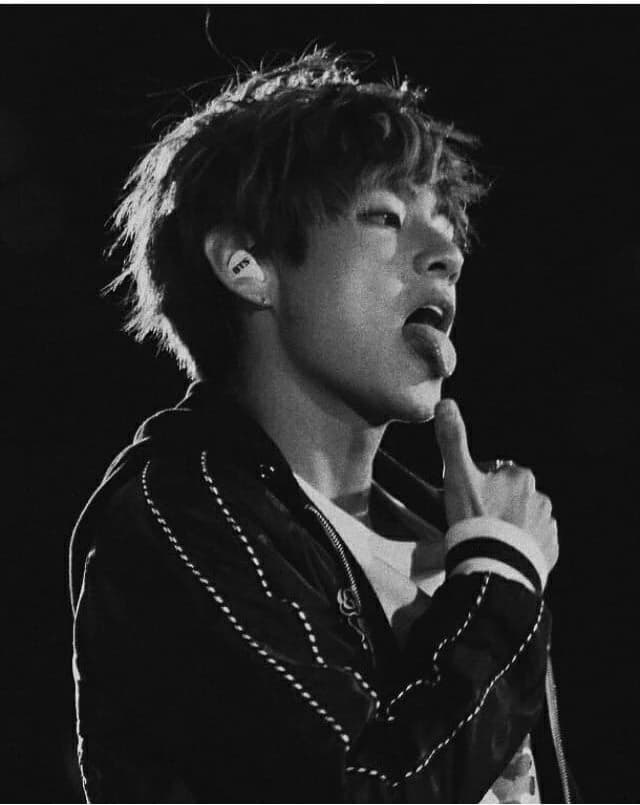 ⛓️The bad boy? 🔪 taehyung ⛓️ thumbnail