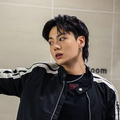 Jeon Jungkook thumbnail