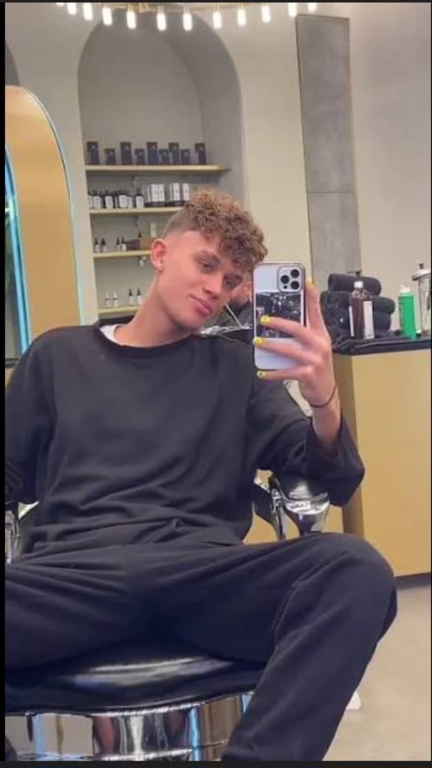 Pasha Snickers thumbnail