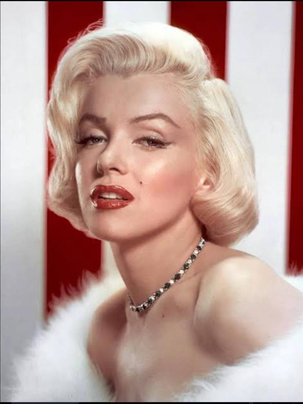 Marilyn Monroe thumbnail