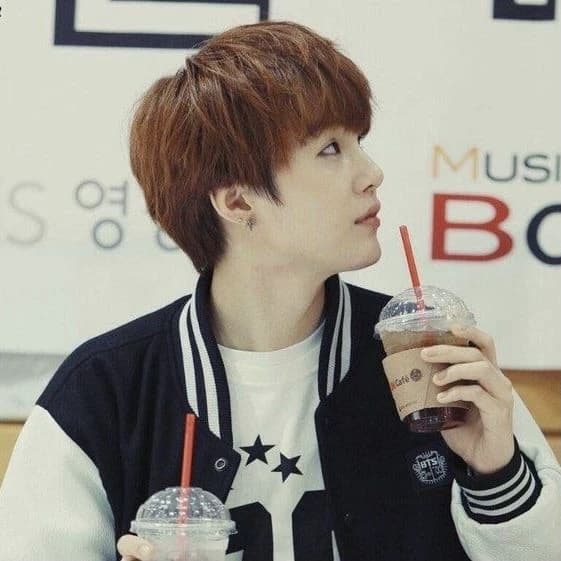 Min Yoongi thumbnail