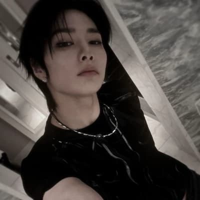 Jeongin thumbnail