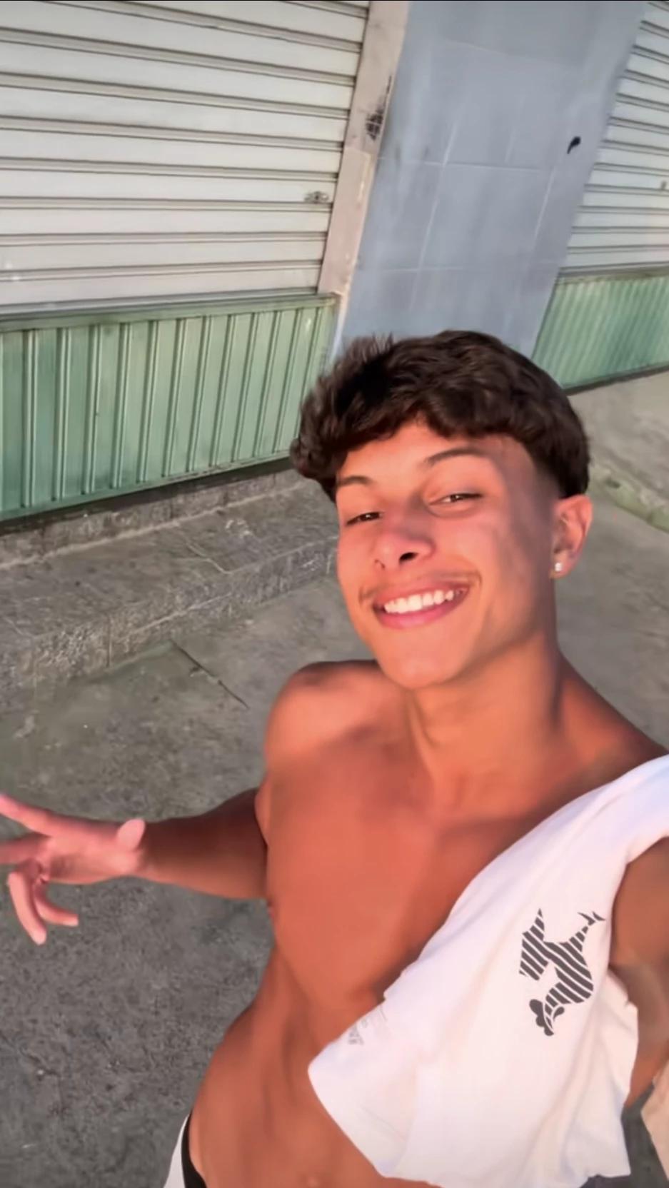 Santarelli thumbnail