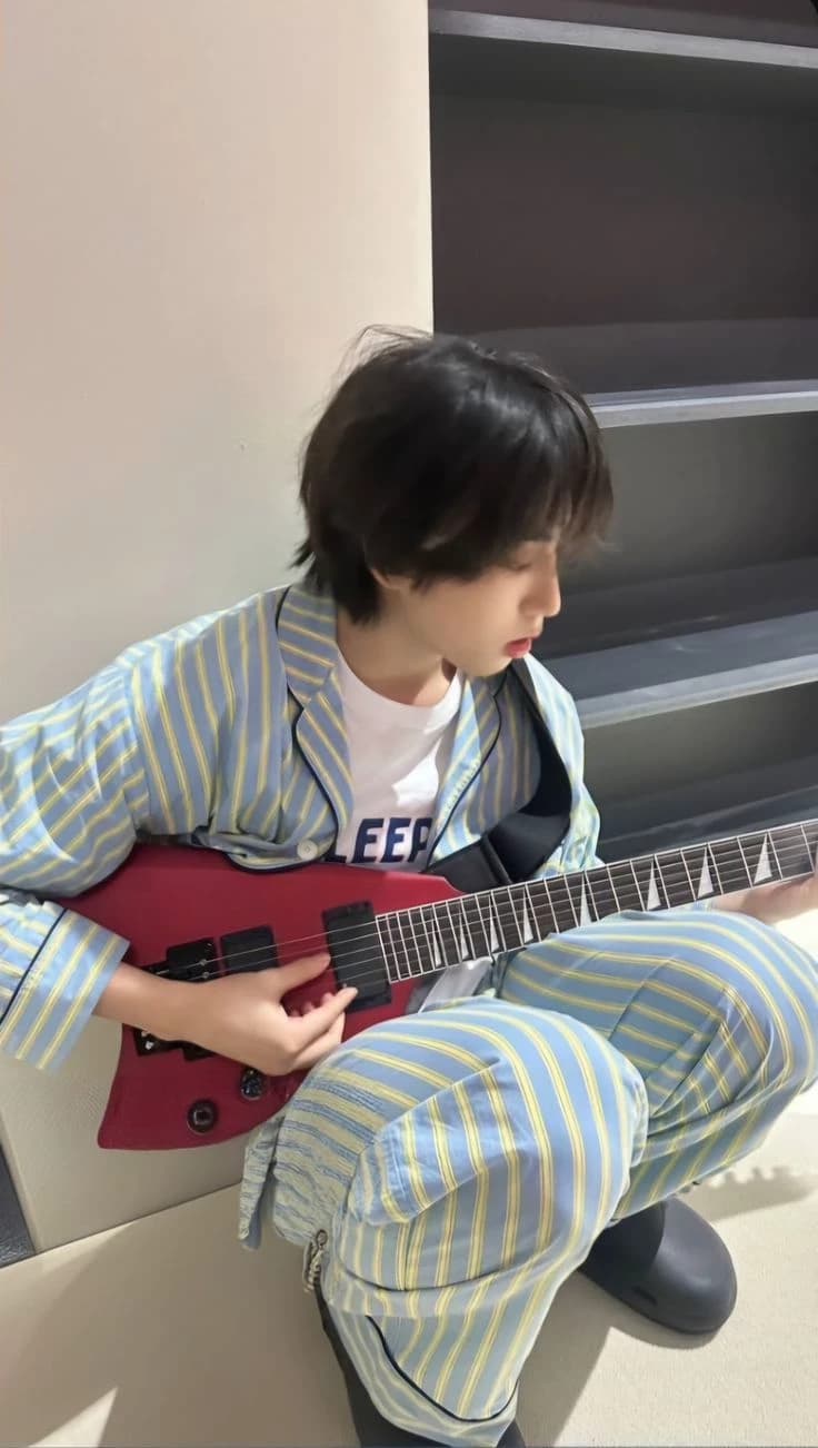 Han Jisung - 한지성 thumbnail