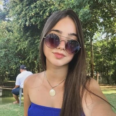 Livia Cardoso thumbnail