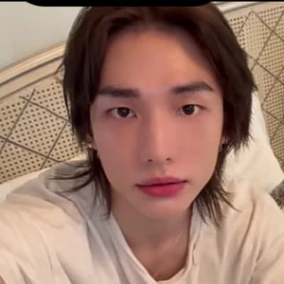 Hyunjin thumbnail