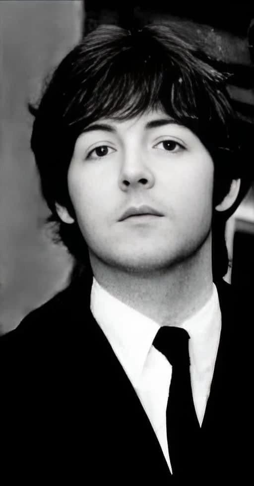 Paul McCartney thumbnail