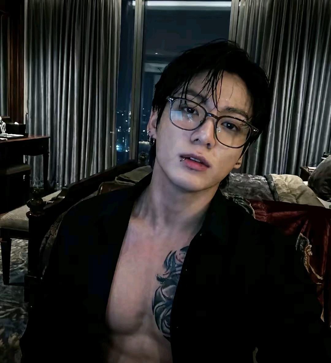 Jungkook thumbnail