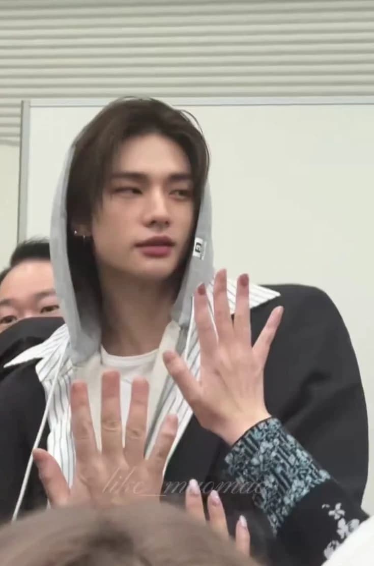 Hyunjin Hwang thumbnail