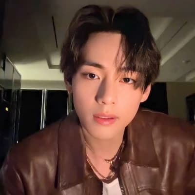 Kim Taehyung thumbnail