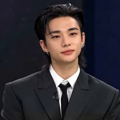 Hwang Hyunjin thumbnail