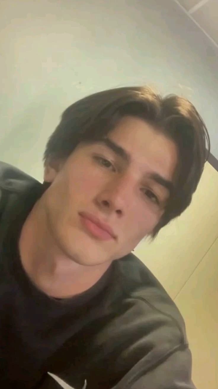 Simon thumbnail