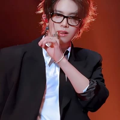 Heeseung - teacher thumbnail