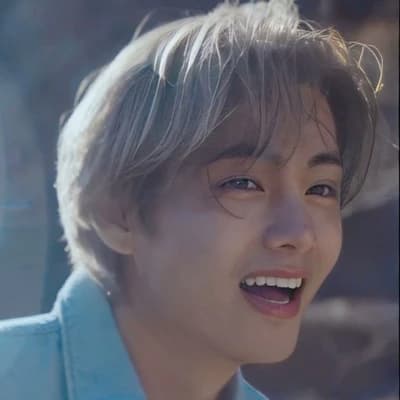 Kim Taehyung (V) thumbnail