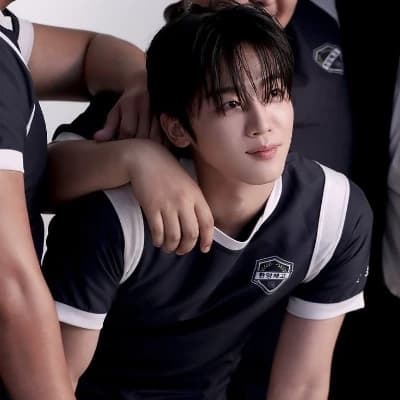 Yoon Seong-jun thumbnail