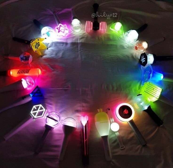 K-POP MEETING?! thumbnail