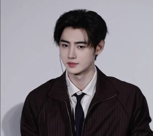 Sunghoon thumbnail