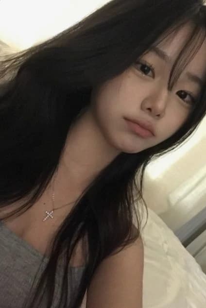 Luana thumbnail