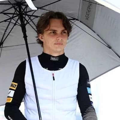 Oscar Piastri thumbnail