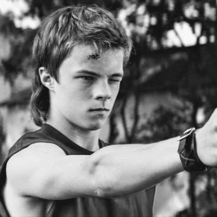 𝄖 henry bowers. thumbnail
