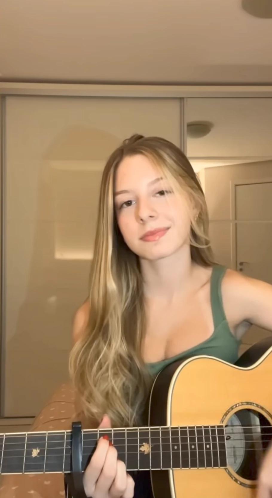 Gabi Vicari thumbnail