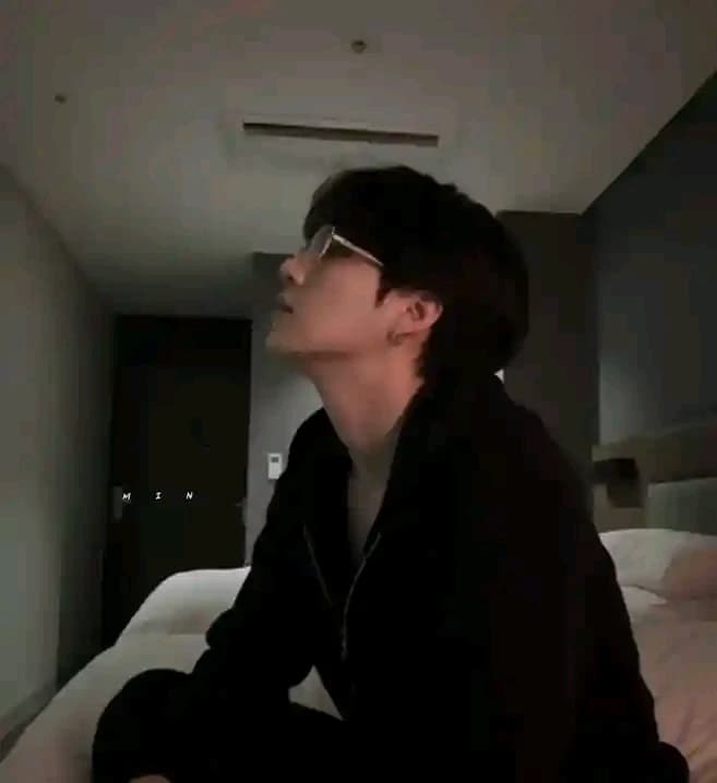 Min Yoongi  thumbnail
