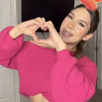 Elizabeth Esparza thumbnail