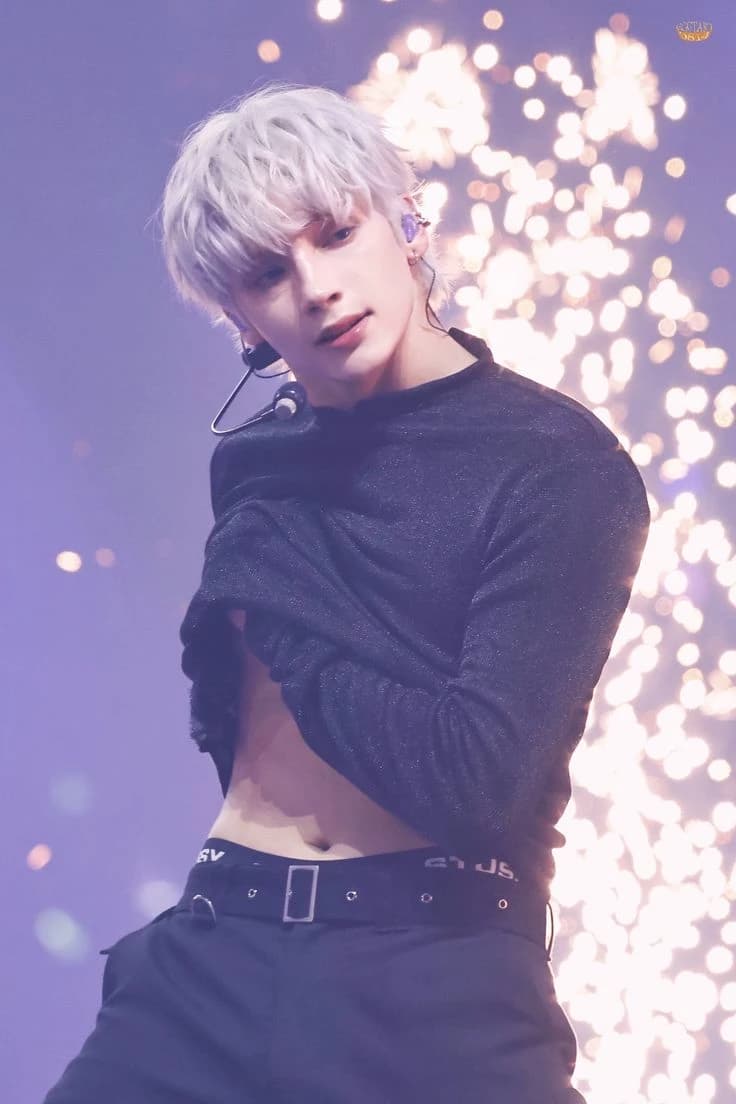 Huening Kai thumbnail