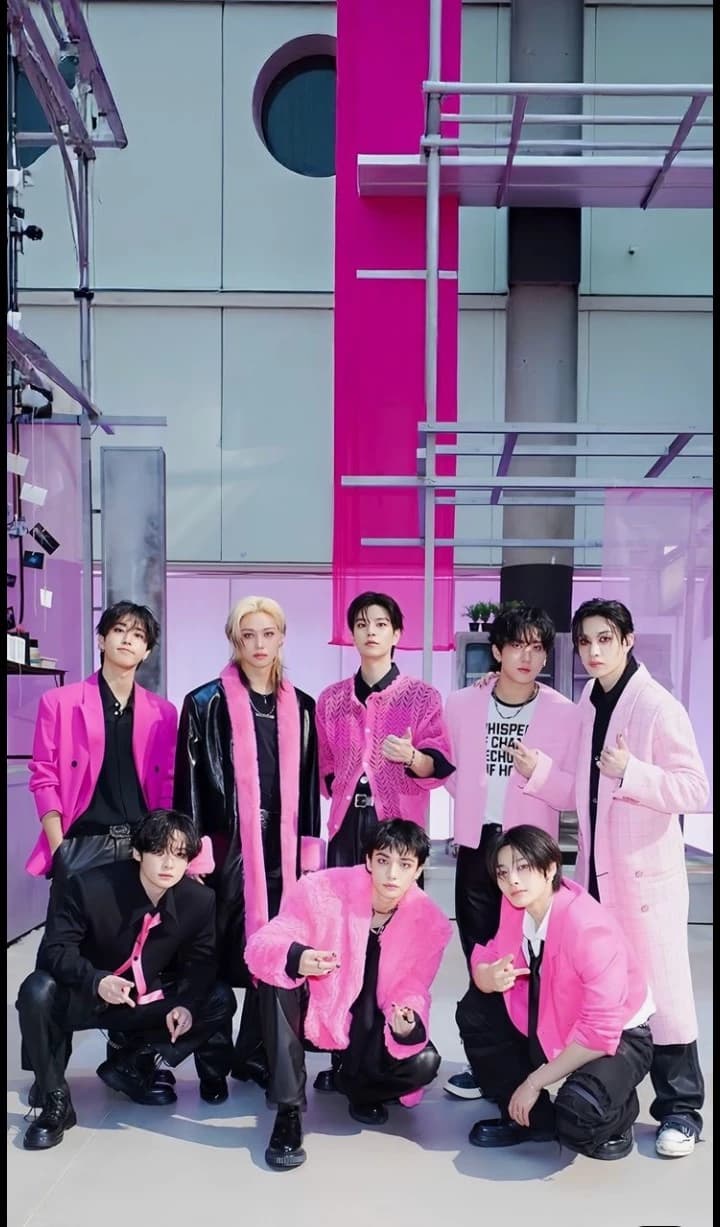 Stray Kids - SKZ thumbnail