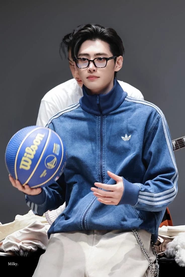 Park Sunghoon  thumbnail