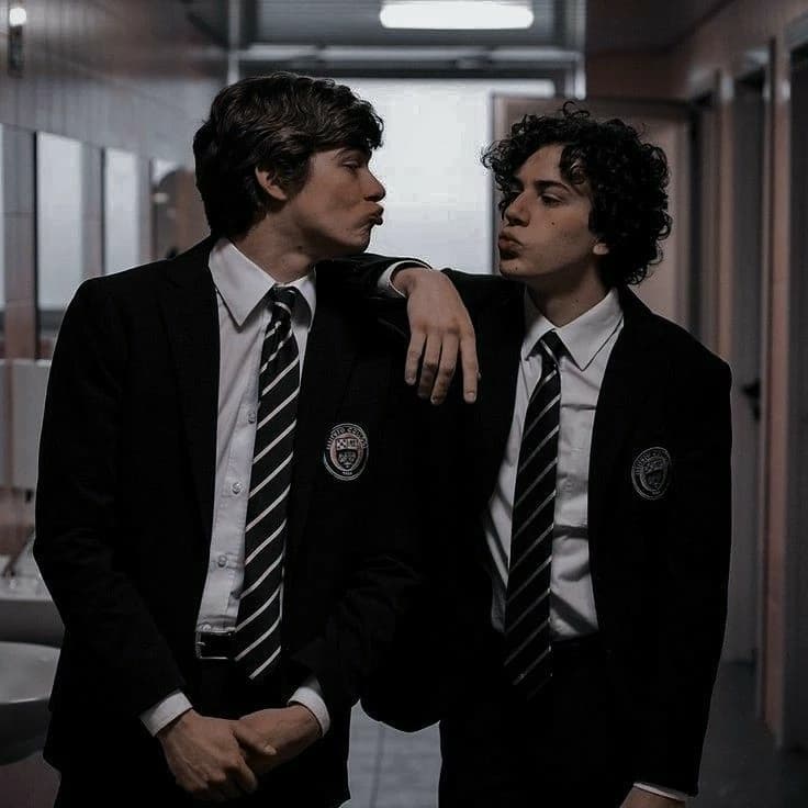 Niccolò and Brando thumbnail