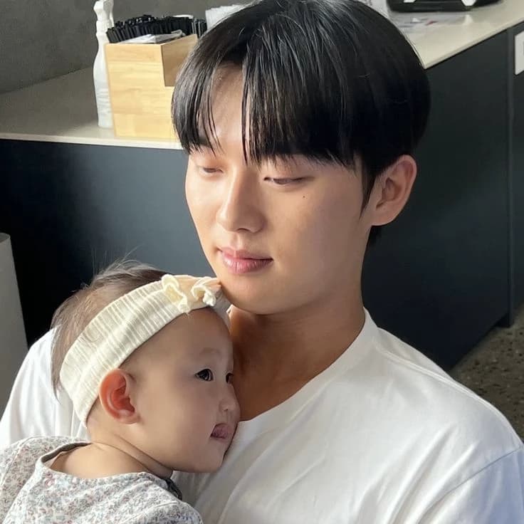 Choi Hyunwook thumbnail