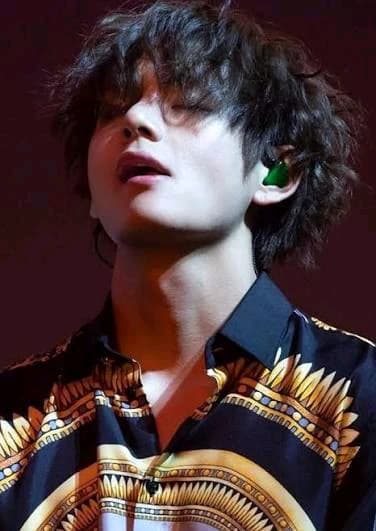 Kim Taehyung  thumbnail