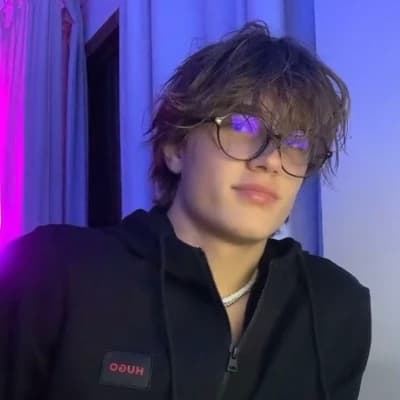 Julian Vance thumbnail