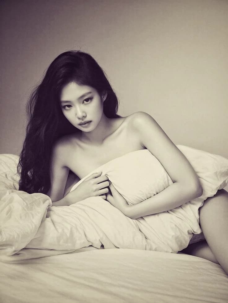 Jennie Kim. thumbnail