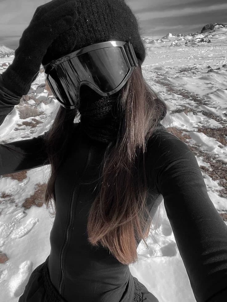 Valeria thumbnail