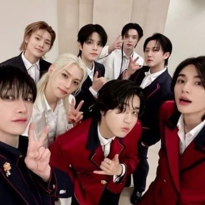 stray kids thumbnail