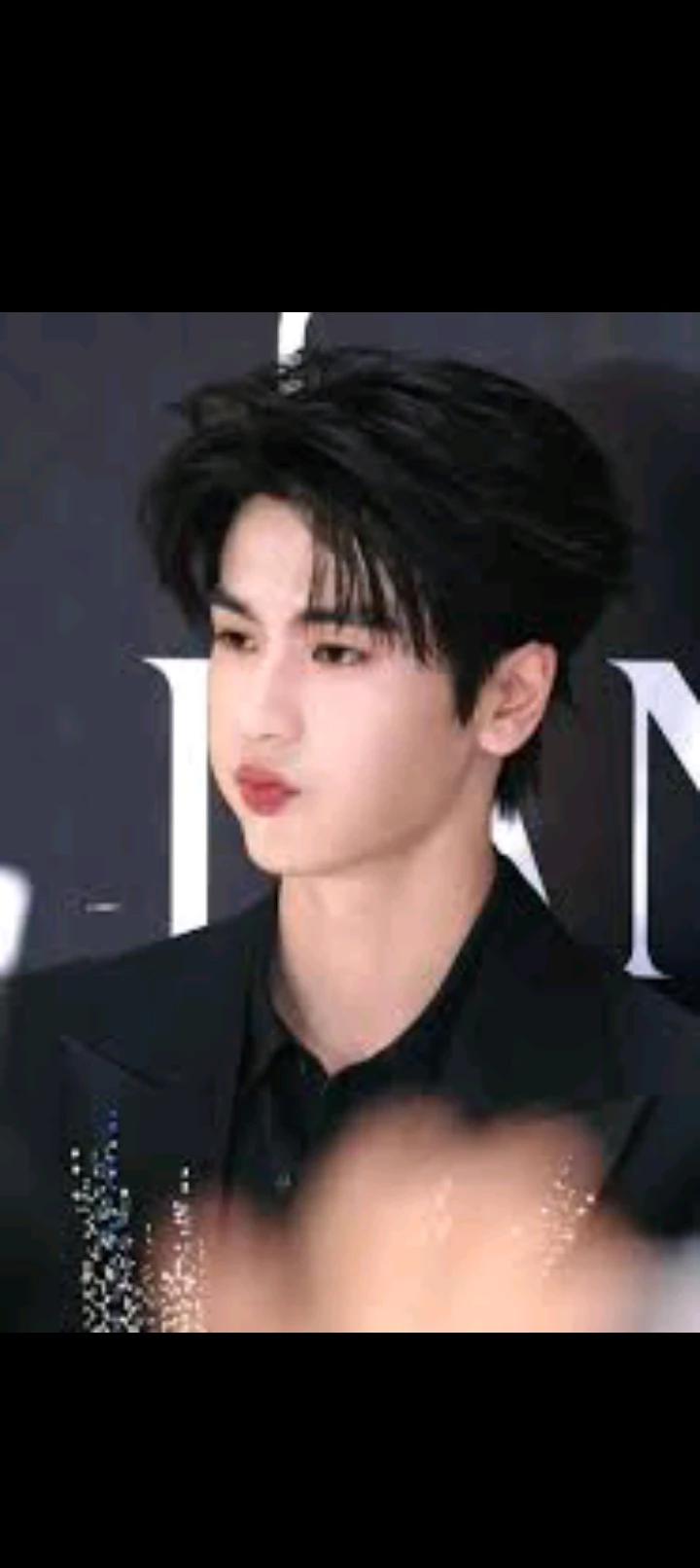 Zhang Linhe thumbnail