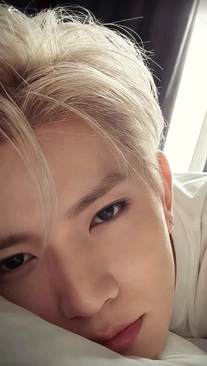 Lee Heeseung thumbnail