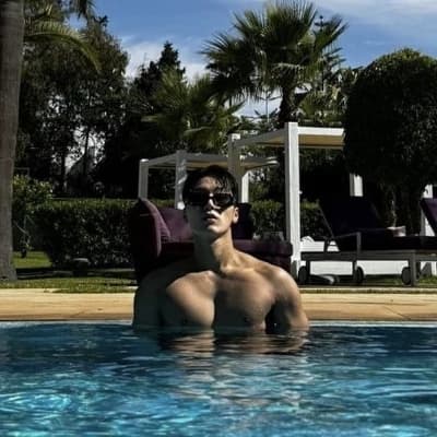 Choi San thumbnail