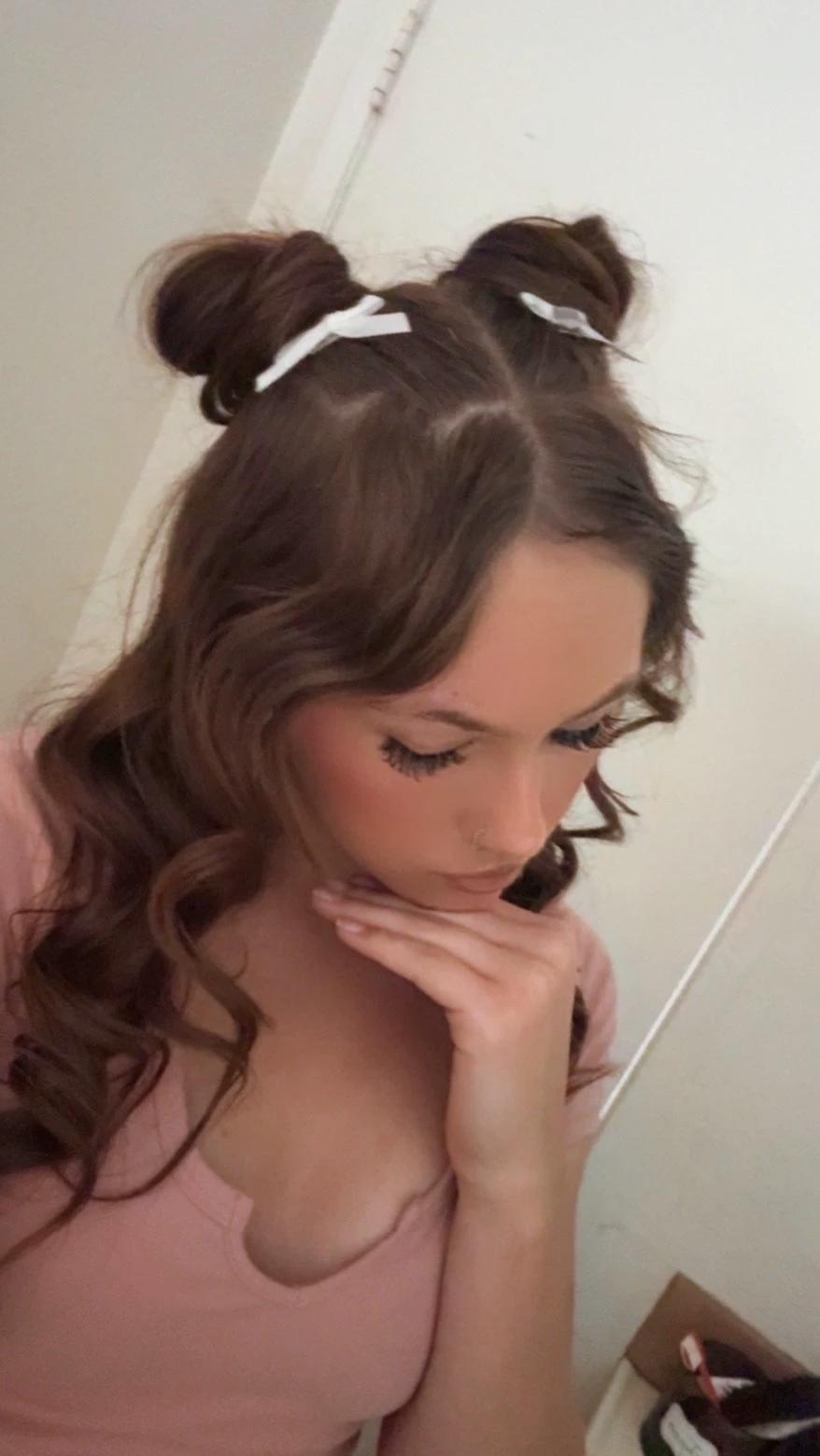 Lily  thumbnail