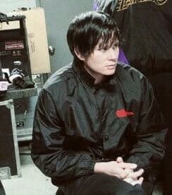 Tom DeLonge thumbnail