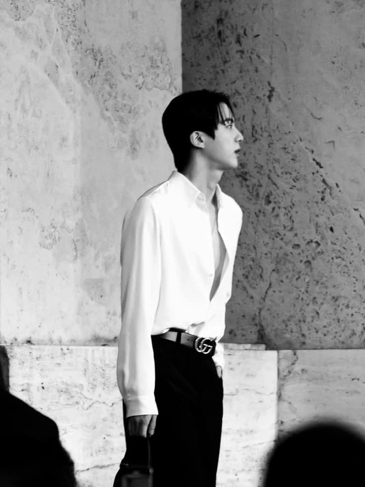 Kim Seokjin your best friend 💔 thumbnail